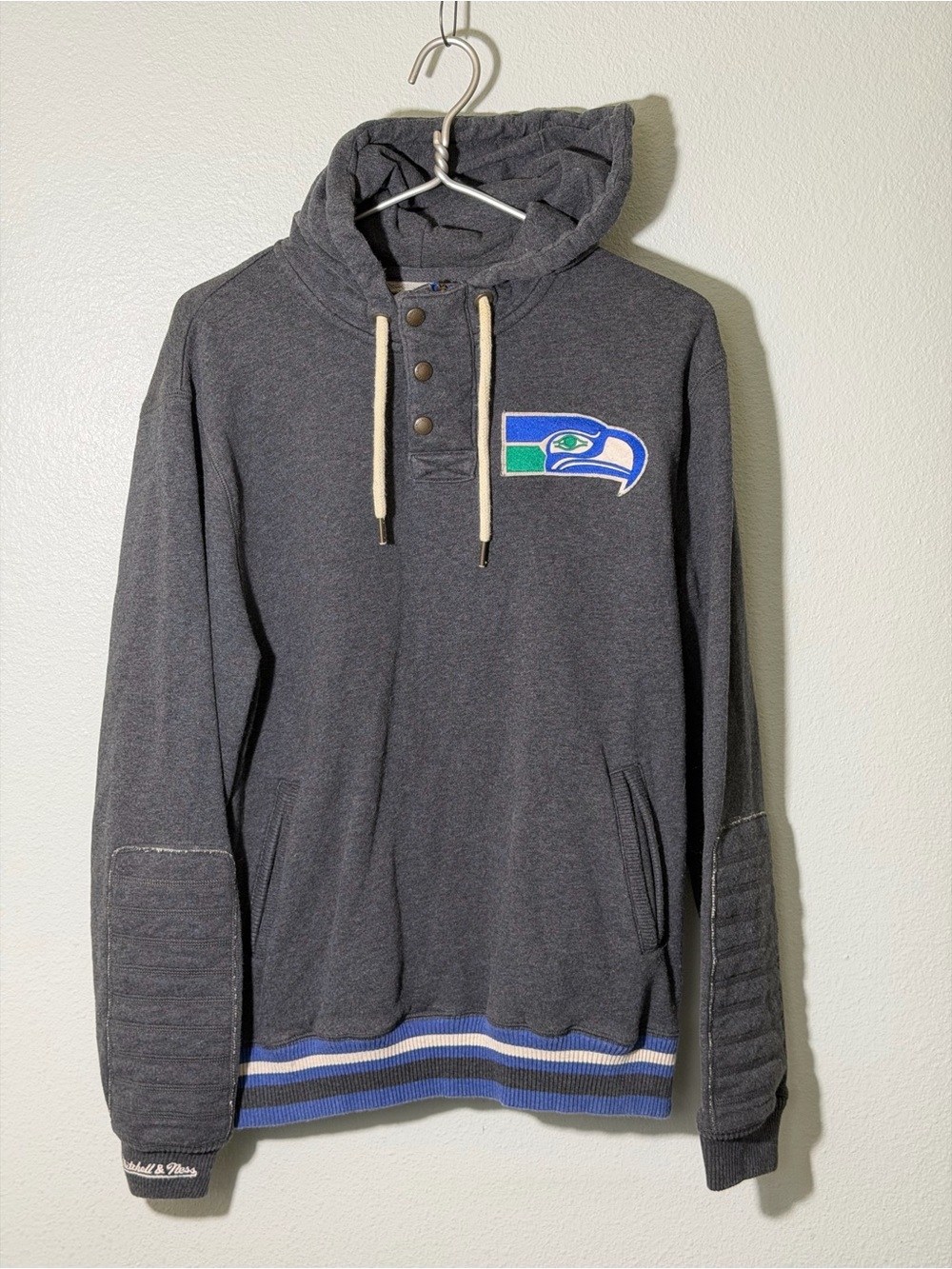 Seattle Seahawks Hoodie Mens Large NFL Football Throwback Mitchell Ness Pullover